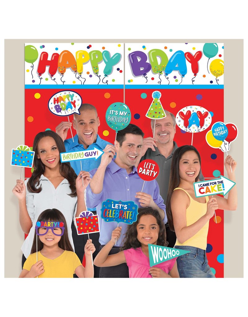 Birthday Celebration Scene Setter® With Props