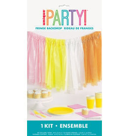 Spring Fringe Plastic Backdrop Kit