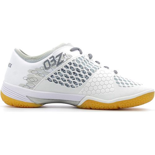 yonex power cushion 03 z price