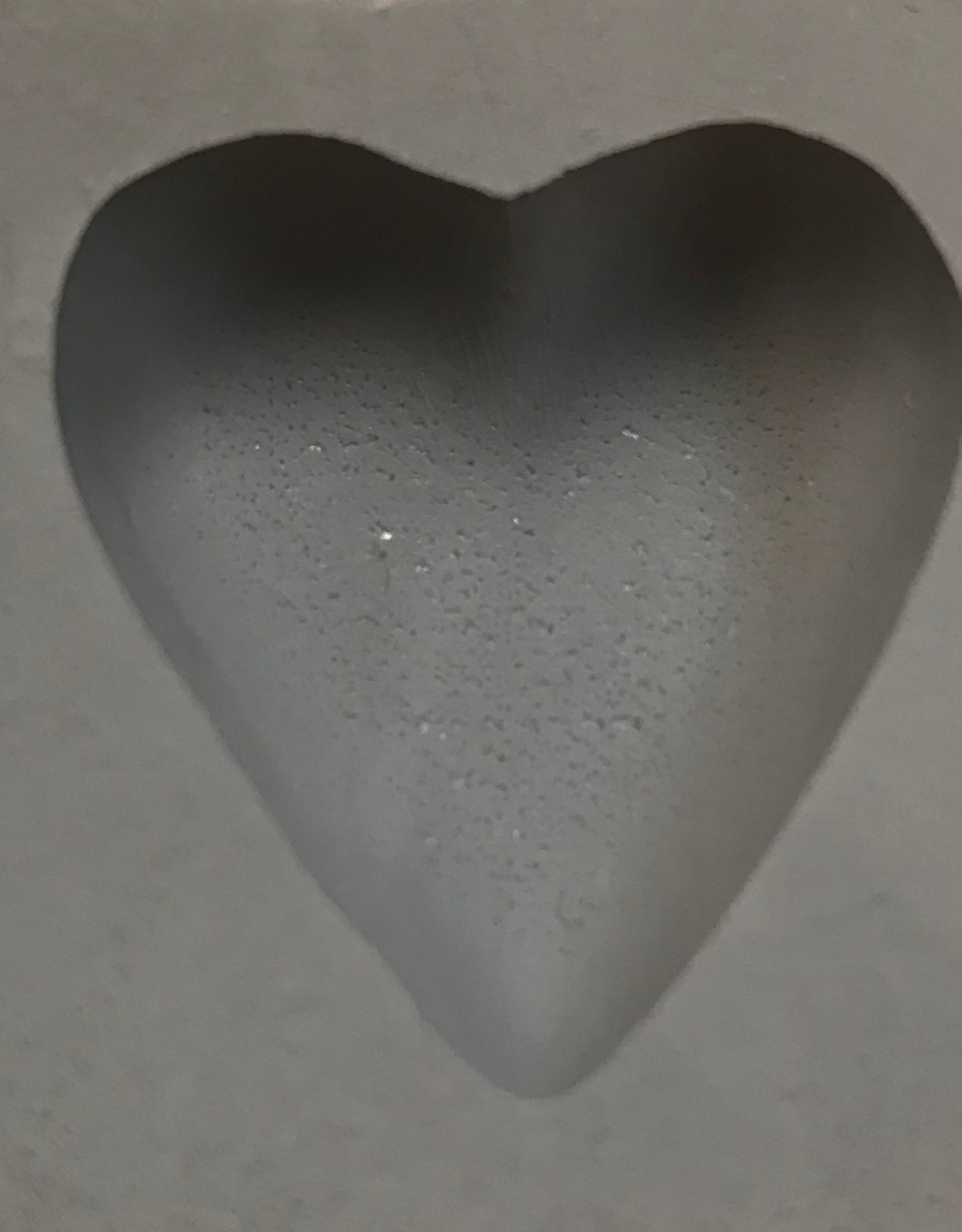 Voorhees Heart Rubber Mint Mold (1")