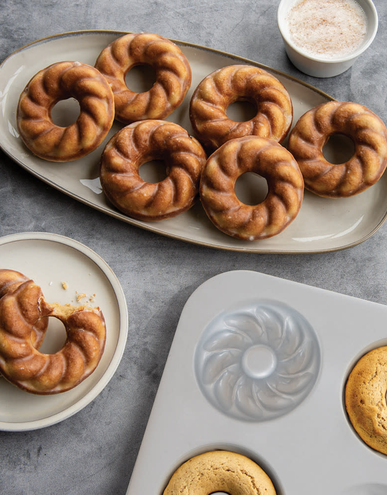 French Twist Donut Pan