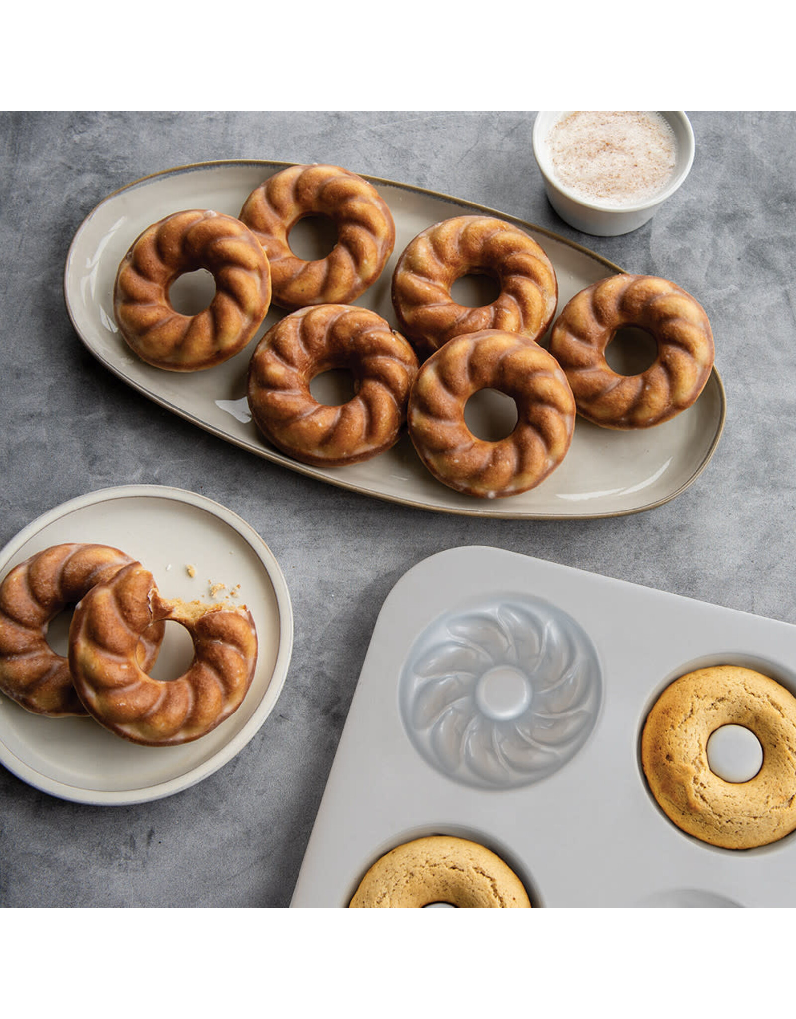 French Twist Donut Pan