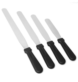 13" Straight Spatula with Plastic Handle