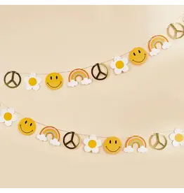 Hootyballoo by Club Green Groovy Garland