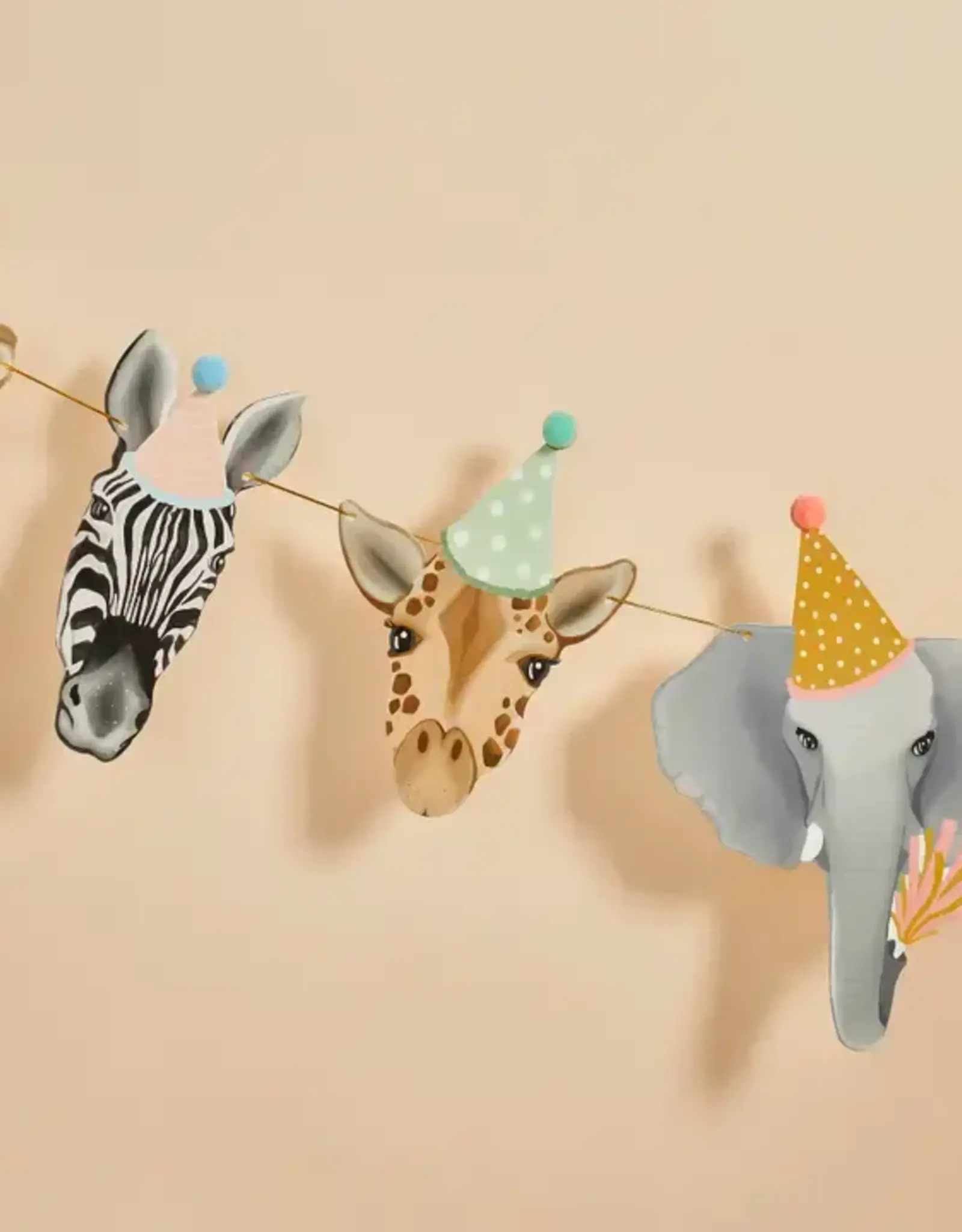 Hootyballoo by Club Green Party Animal Garland