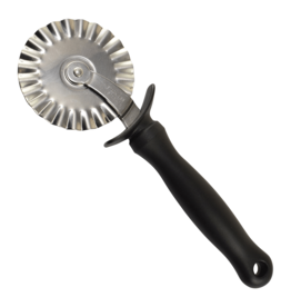 R & M Fluted Pastry Wheel