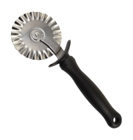 R & M Fluted Pastry Wheel