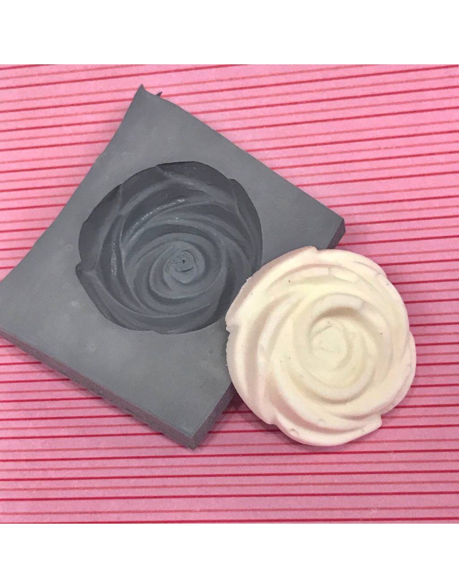 Rose (Deep) Mint Mold