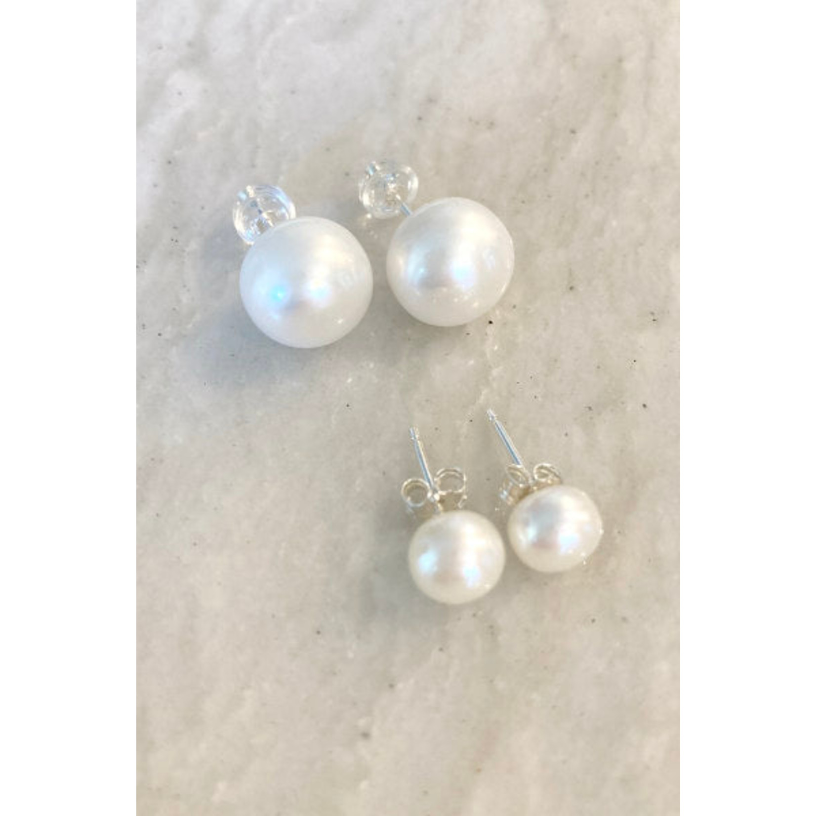 E602 Classic Large Pearl Studs earrings