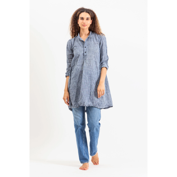 Women's clothing stores in Sanibel and Sarasota, Florida. Our store is