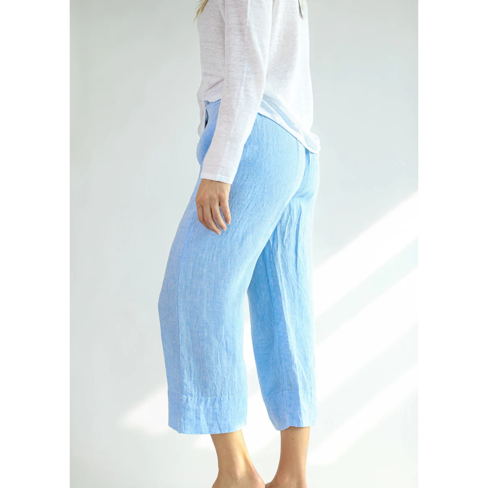 Mellow Capri Pants Sea Glass Lane