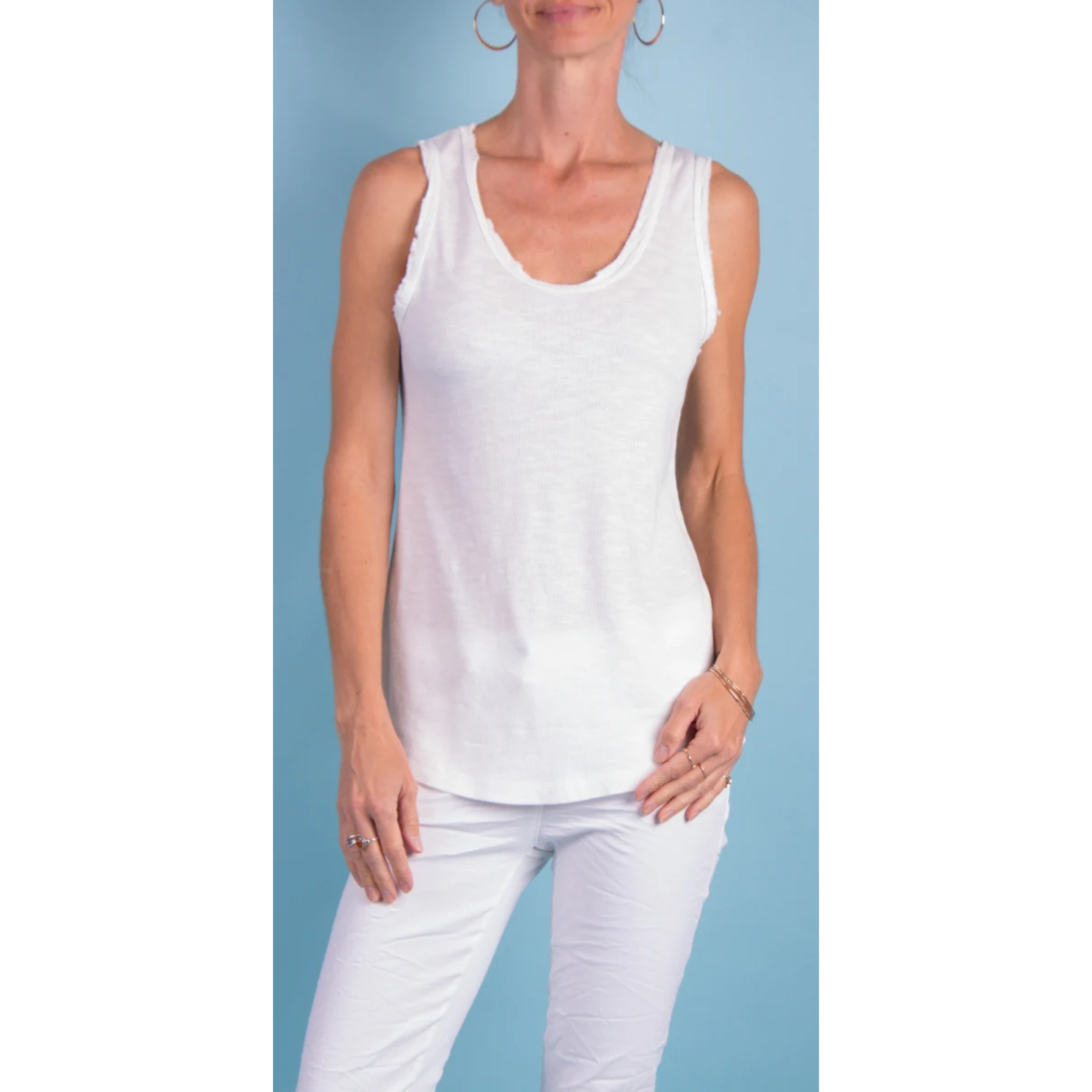 3000 Tank top frayed