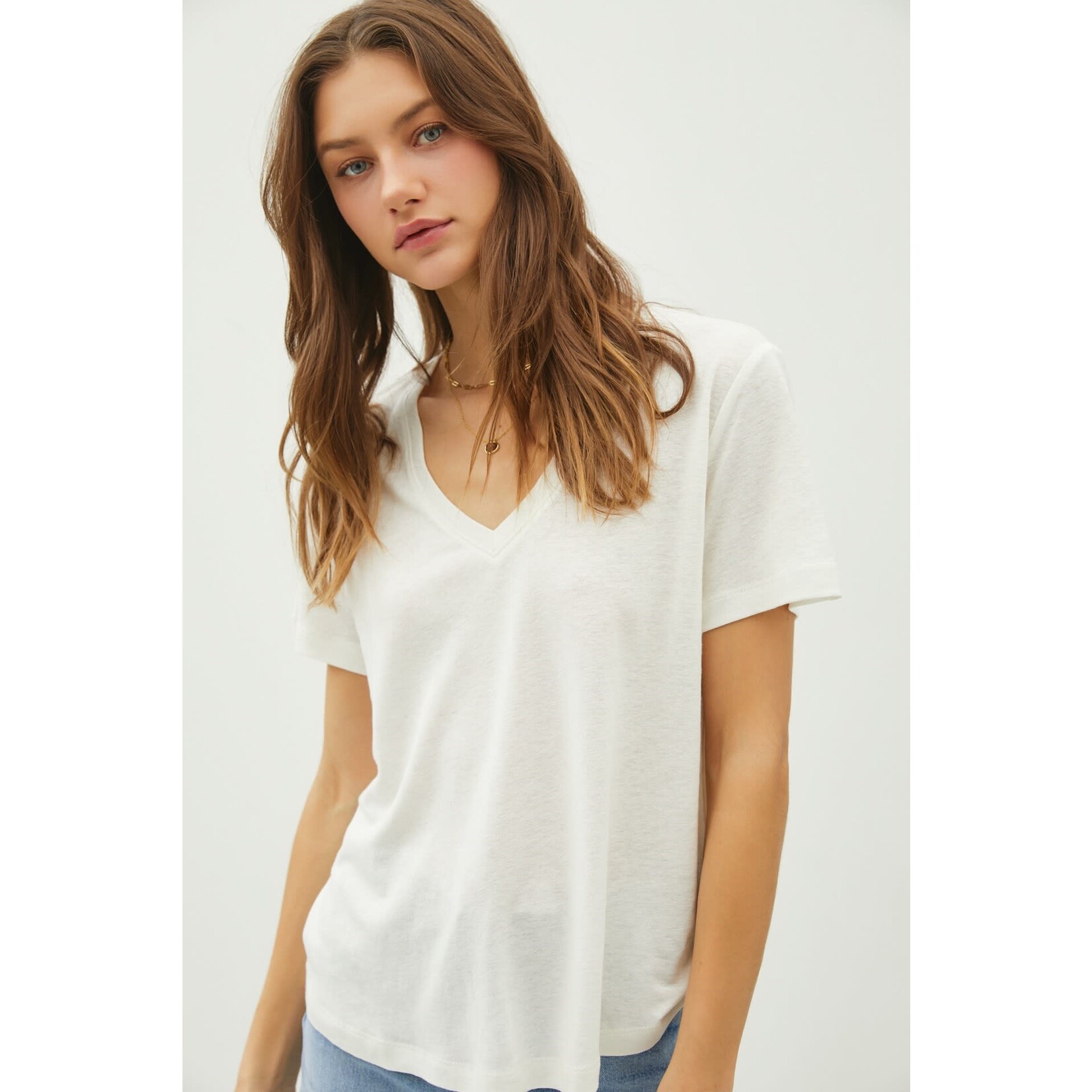 19323 BASIC V-NECK SHORT SLEEVE T-SHIRT