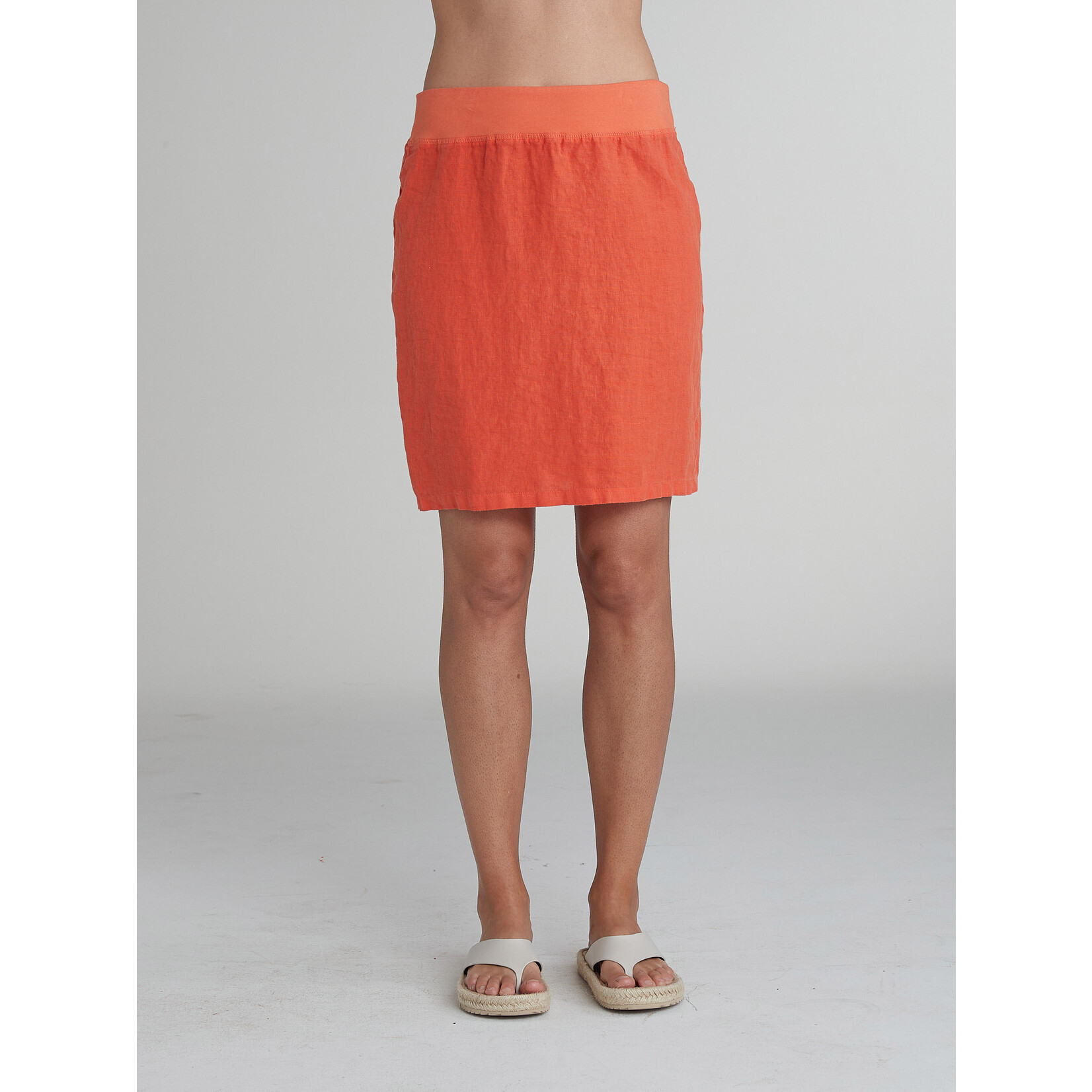 4409866 Walking Skirt