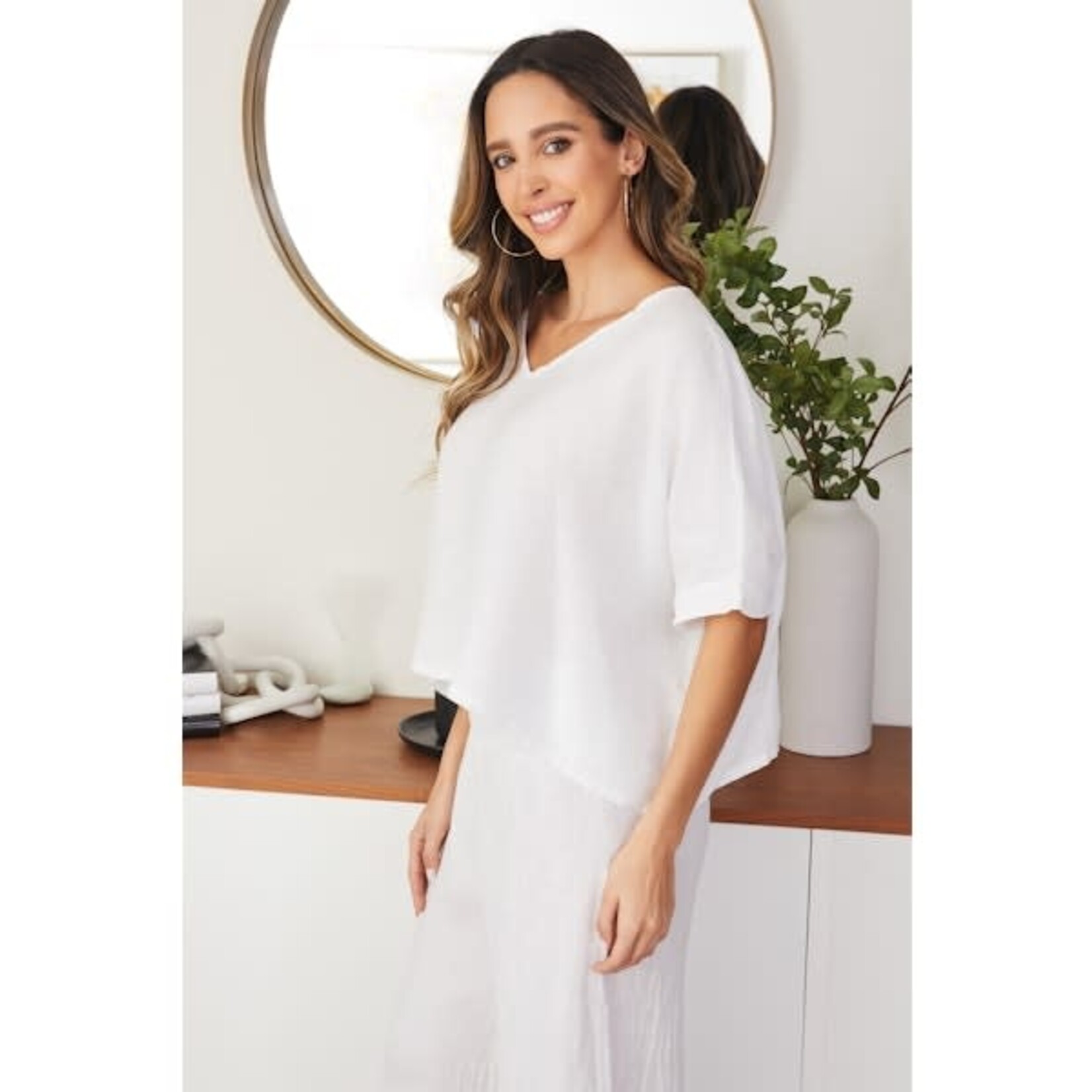 V-Neck Linen Dolman Sleeve Crop Top