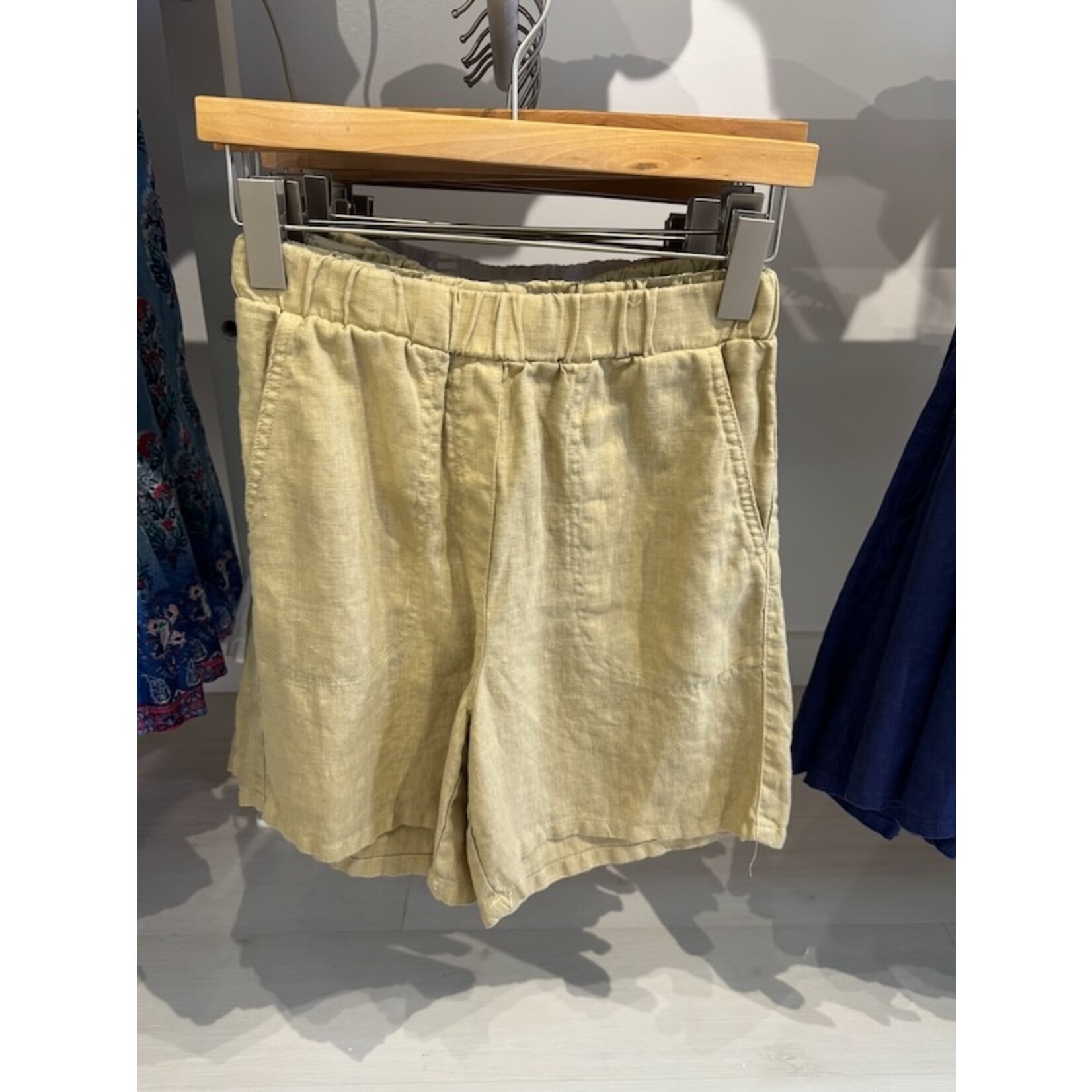 4403103 Linen Easy Short