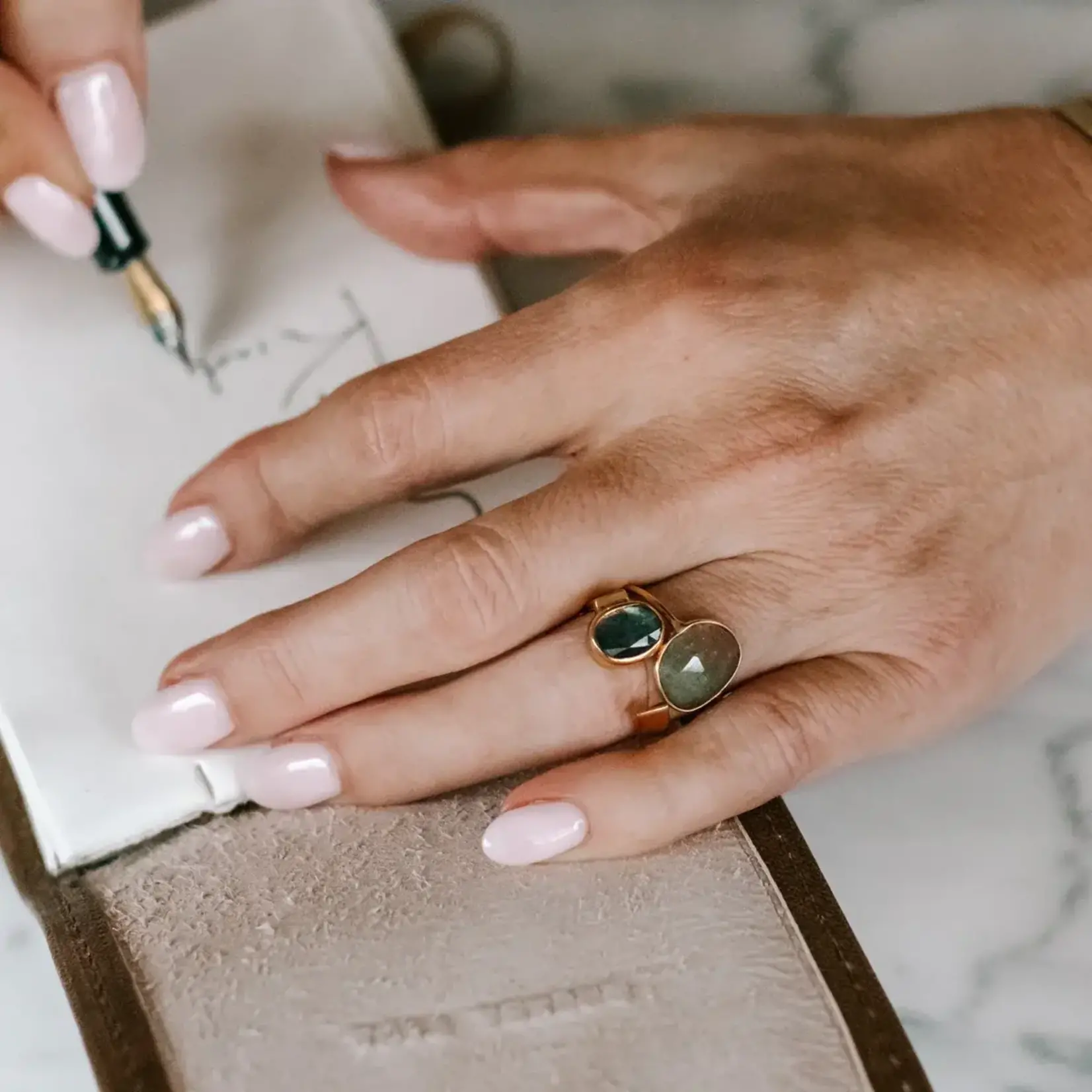 JWR236 Oval Ring
