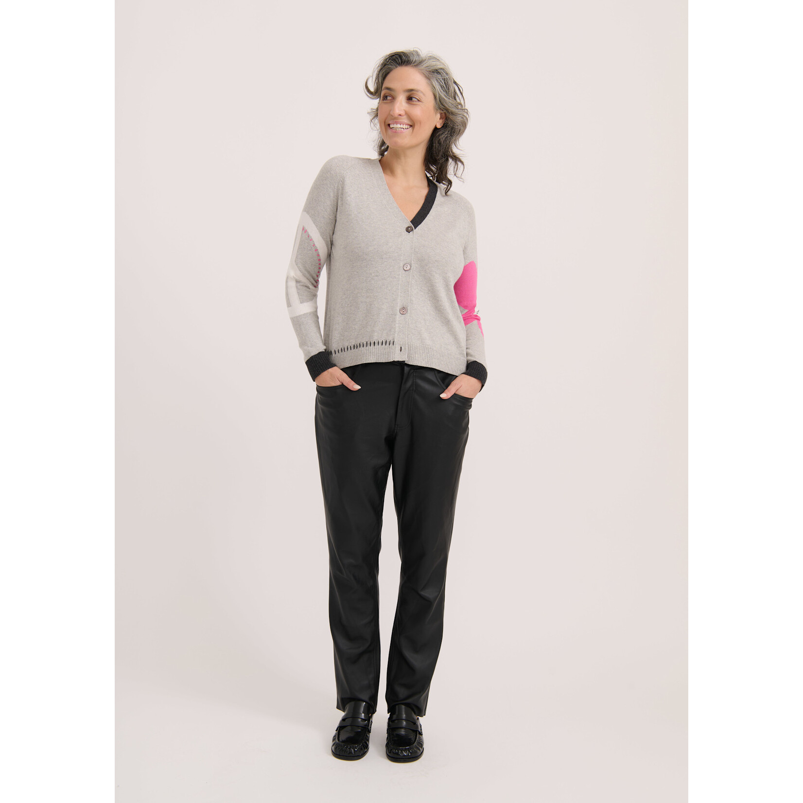 7538 Peace  Cardi