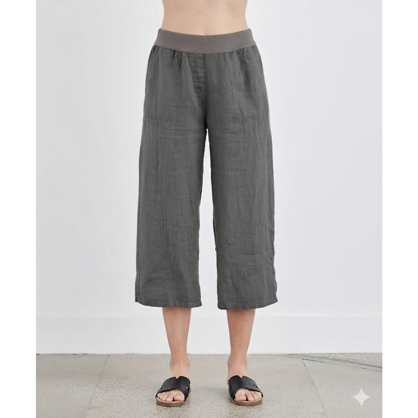 4202349 Easy Crop Pant