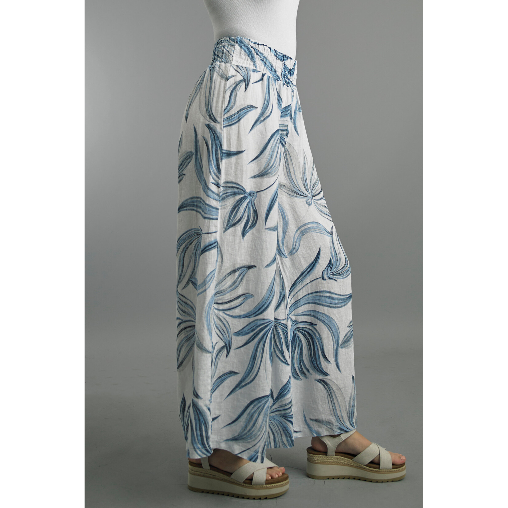 247A Printed w/Leg Pant