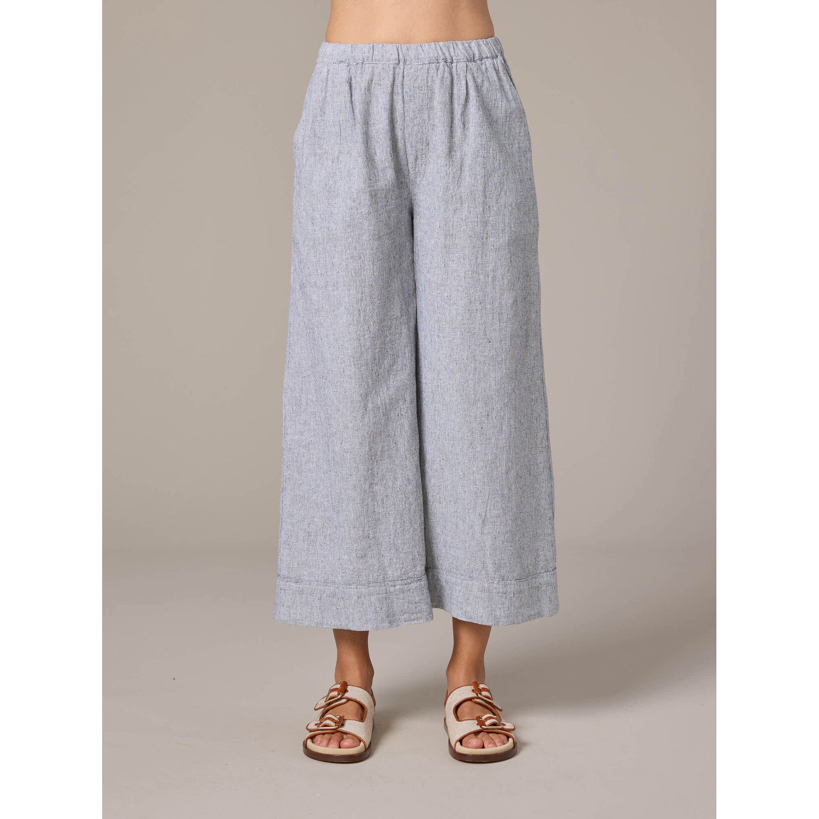 4192094 Pleated Crop Pant