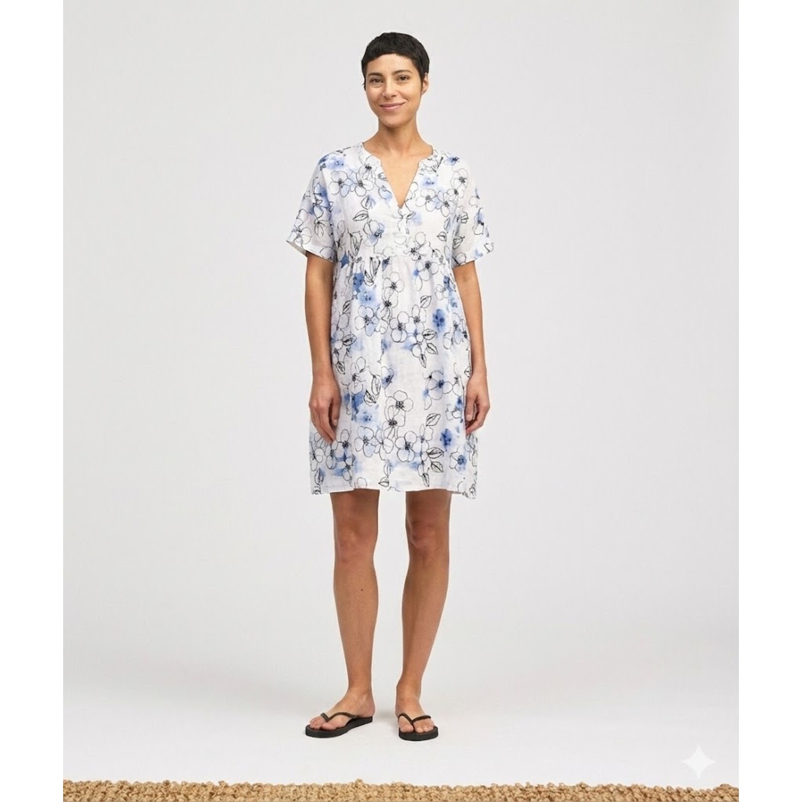 4021126 Relaxed Cap Slv Dress