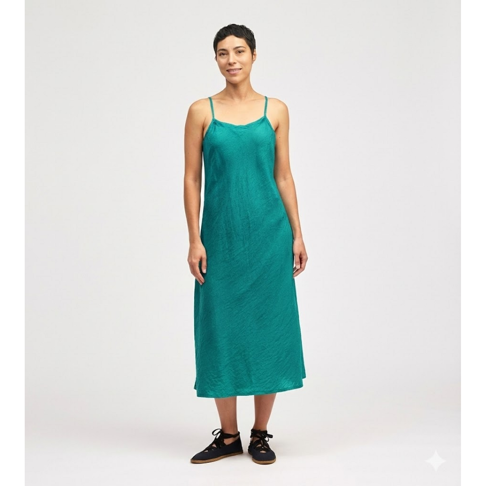 6210779 Bias Cami Dress