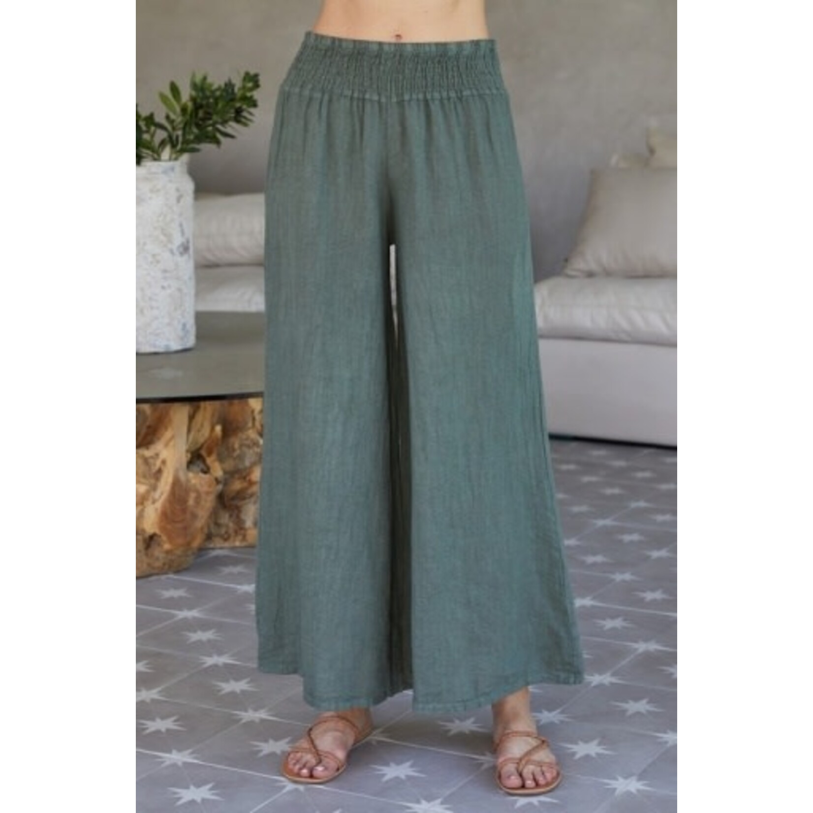 SMOCKED WAIST PALAZZO