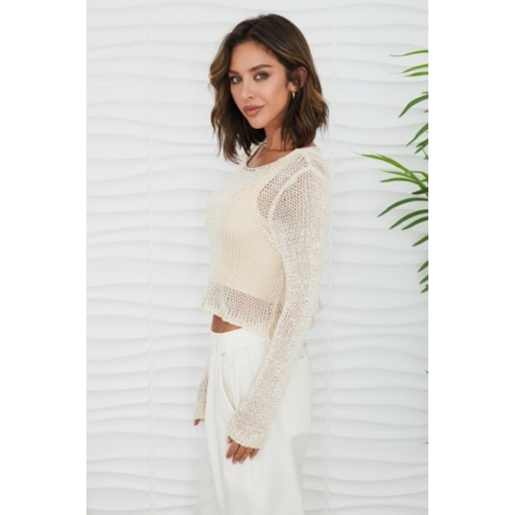 CREW NECK CROCHET TOP