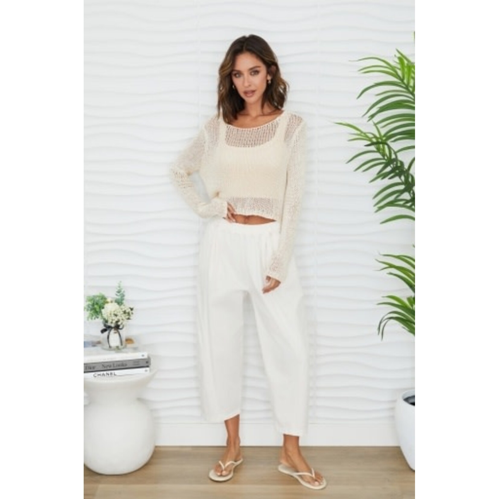 CREW NECK CROCHET TOP