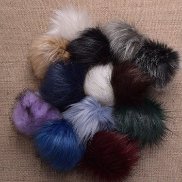 New Faux Fur Pom Pom Colors for Autumn 2018 Wool Fine Yarn
