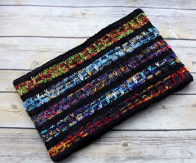 Wool & Co. Feature Pattern of the Week - Villains Cowl