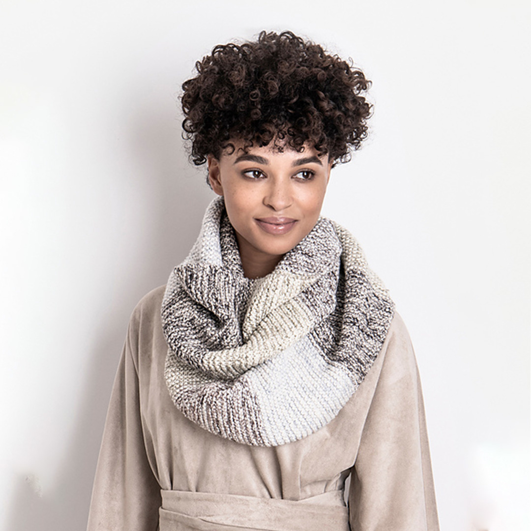 Feature Pattern of the Week - Crosslake Cowl