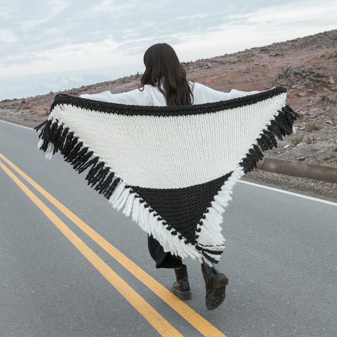Feature Pattern of the Week - Antonia Shawl