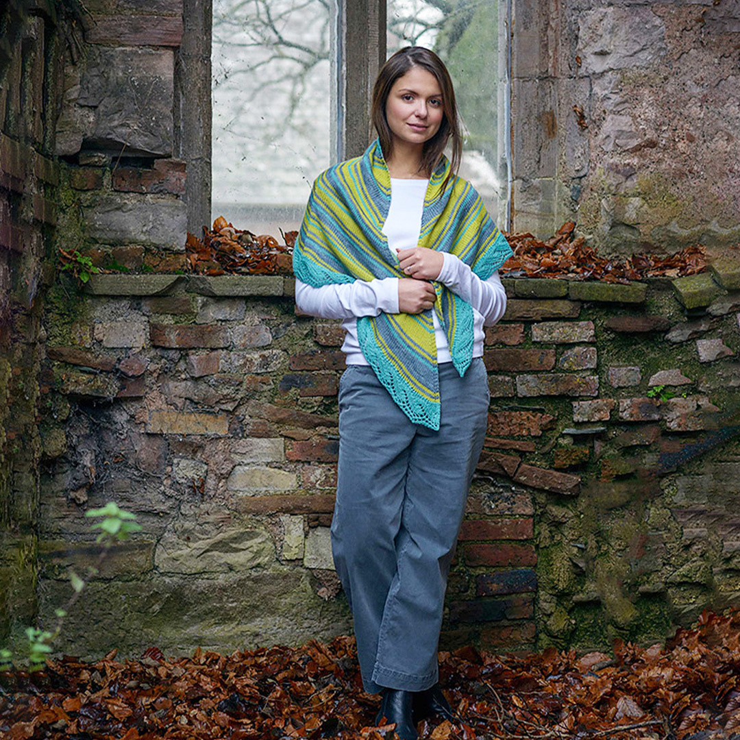Feature Pattern of the Week - Crescent Shawl