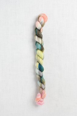 Image of Madelinetosh Unicorn Tails Feronia