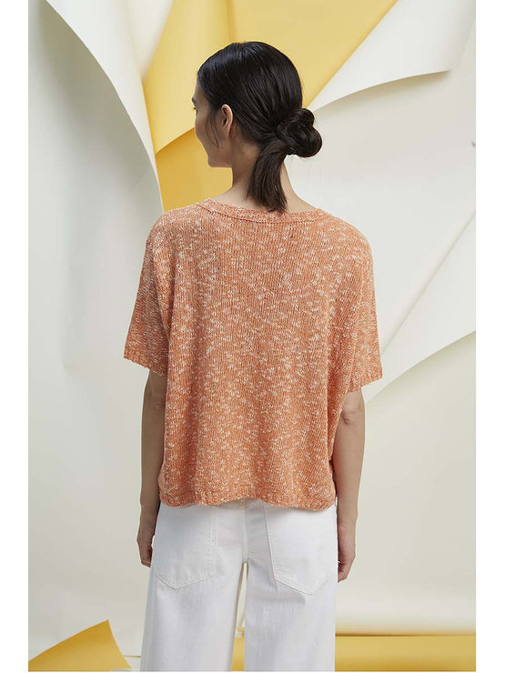 Lang yarns lotus