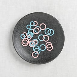 Image of Clover Stitch Ring Markers 30 ct.