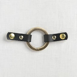 Image of JUL Designs Small Tab Cordoba Ring Closure, Black w/ Brass Hardware