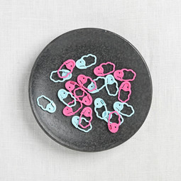 Image of Clover Quick Locking Stitch Markers, Medium