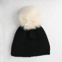 Image of Rowan Faux Fur Pom Pom 1 Fox Cream