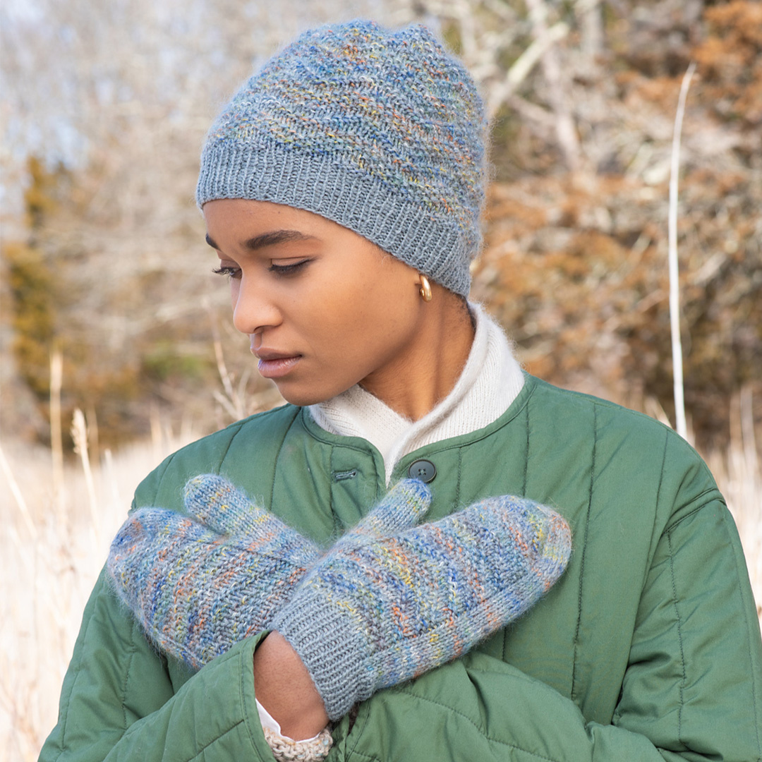 Jovita Hat and Mitten Set