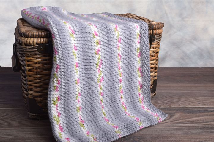 Wool & Co. Feature Pattern of the Week - Easy Baby (Car-Seat) Blanket