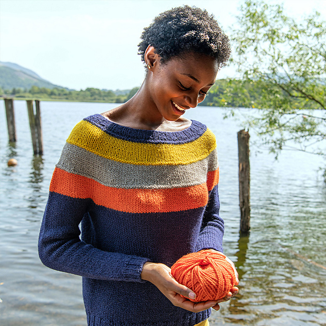 Feature Pattern of the Week - An All Season Pullover