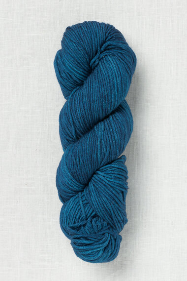 Image of Urth Yarns 16 Worsted