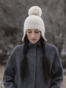 Image of Winnipeg Hat by Bobbi IntVeld