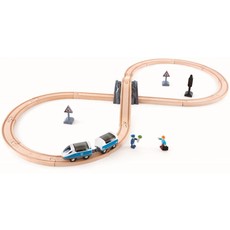 HAPE FIGURE 8 PASSENGER TRAIN SET