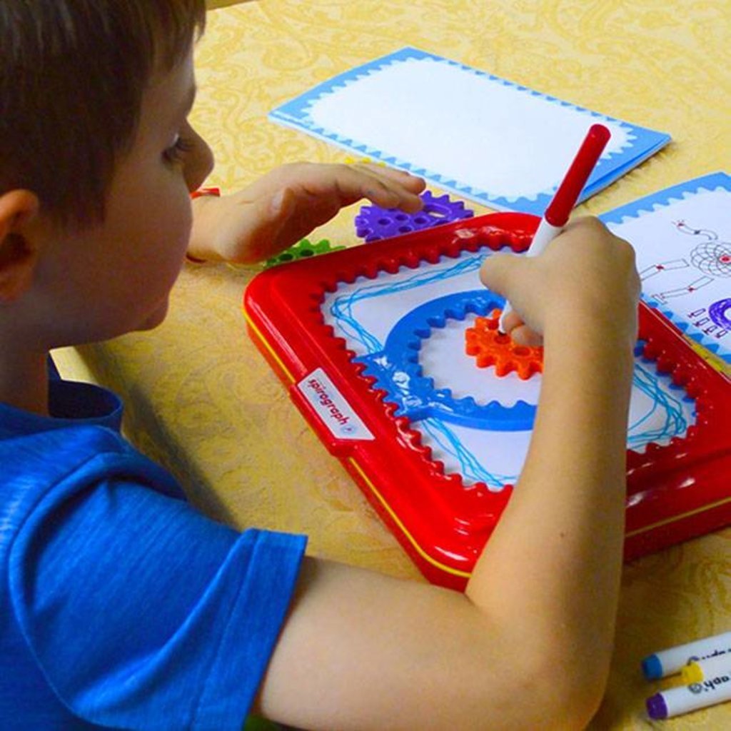 Up To 51% Off on Spirograph Junior