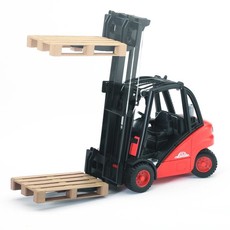 BRUDER TOYS AMERICA FORKLIFT WITH PALLETS