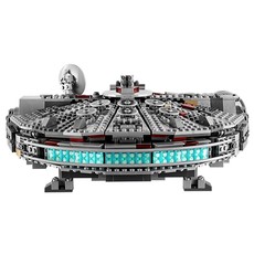 LEGO MILLENNIUM FALCON